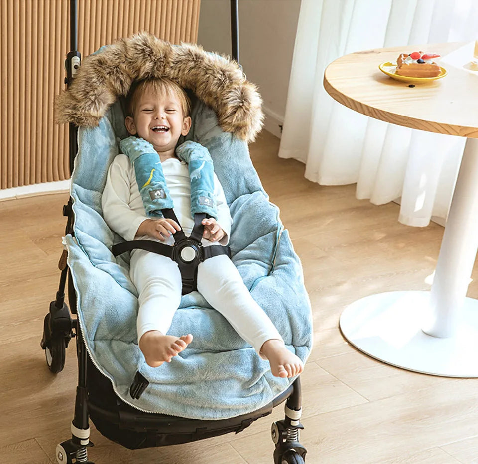 Stroller winter footmuff sleeping bag